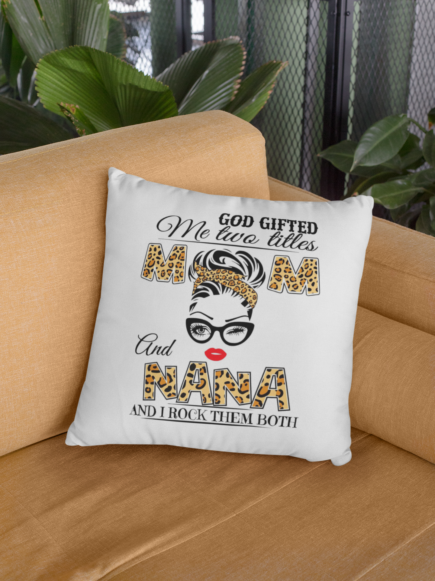Gifted mom pillow